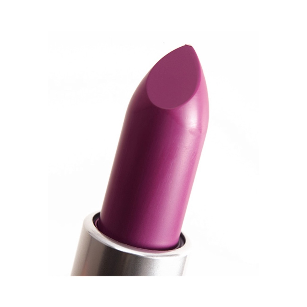 MAC • Matte Lipstick • “Men Love Mystery”